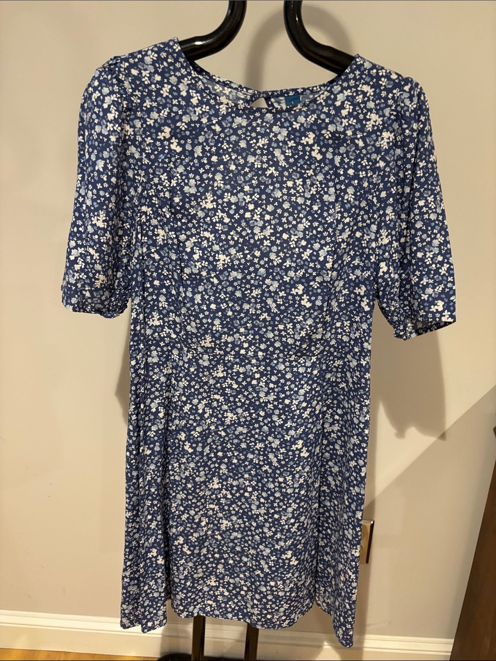 Old Navy dress with smocked cut out back